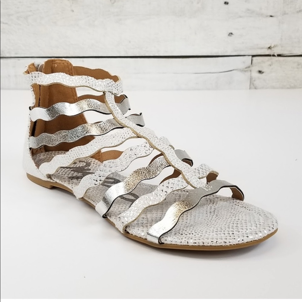 Qupid Sandal Size 6 1/2